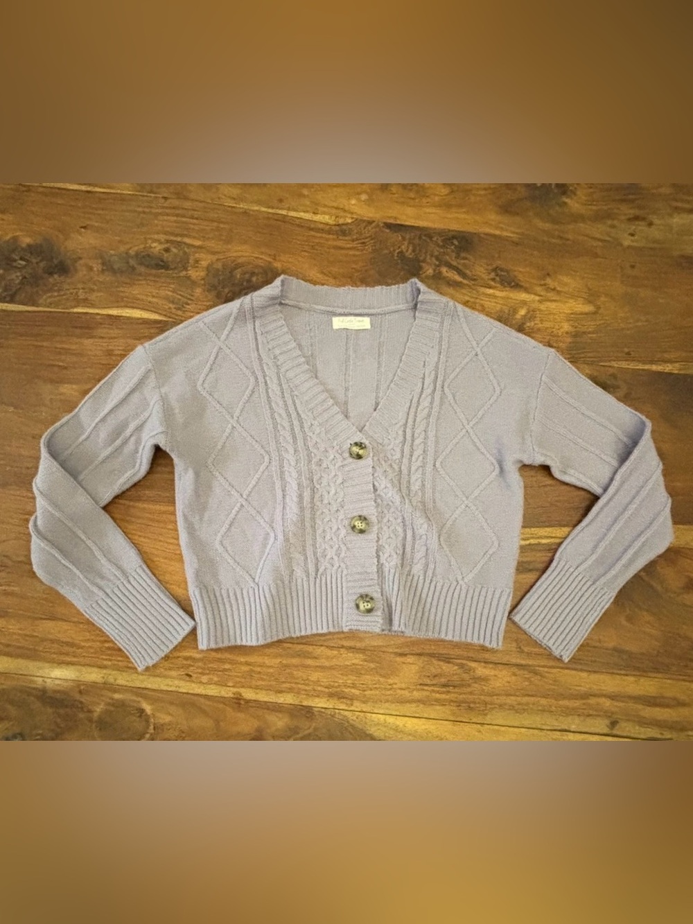 Cropped Lavender Cable-Knit V-Neck Women's Cardigan